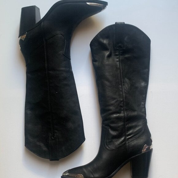 Faye Metal Plate Pull On Western Boot in Black - Picture 2 of 5